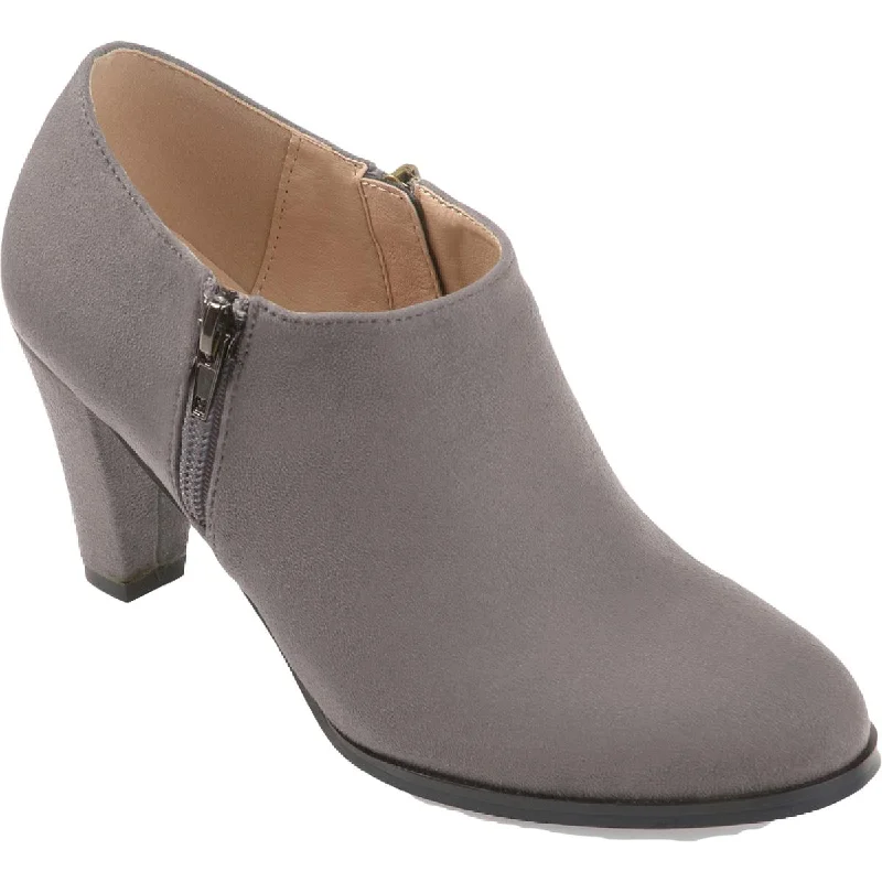 Journee Collection Womens Sanzi Faux Suede Block Heel Booties