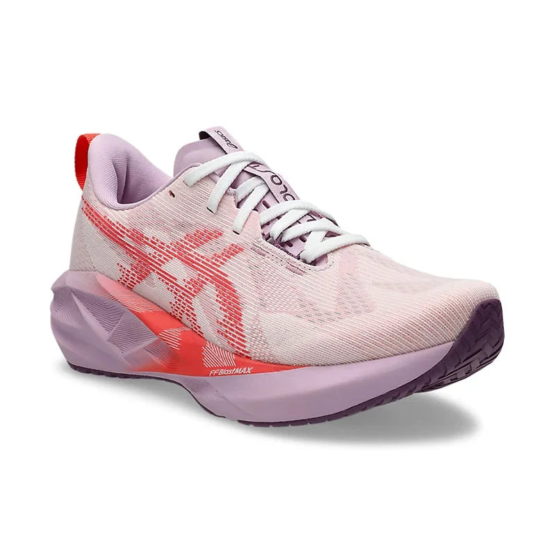 Women's Novablast 5 White/Coral Reef