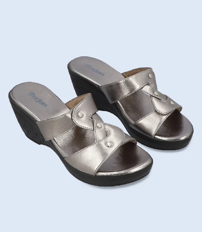 BW9915-GREY-Women Platform Slipper