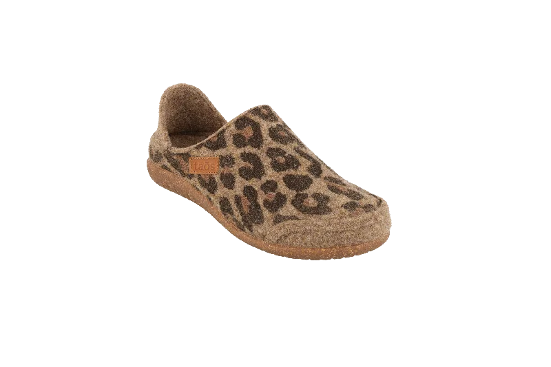 Tan Leopard Wool